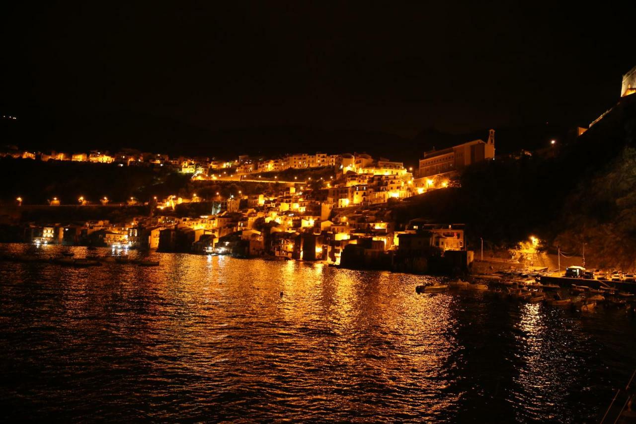 Il Ritratto Casa Vacanza Scilla Exterior foto