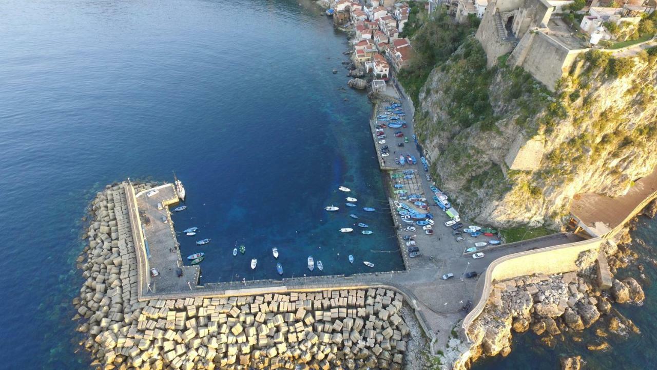 Il Ritratto Casa Vacanza Scilla Exterior foto