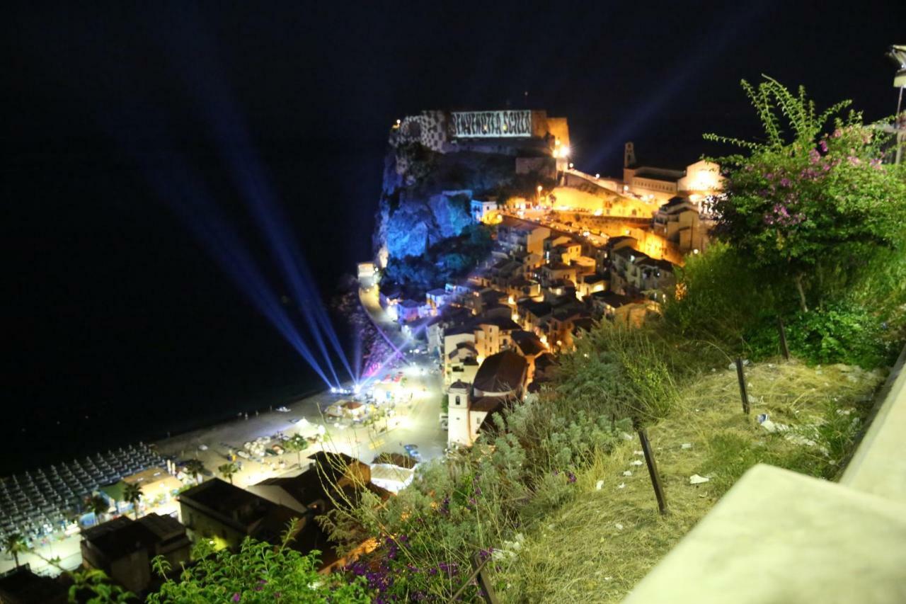 Il Ritratto Casa Vacanza Scilla Exterior foto